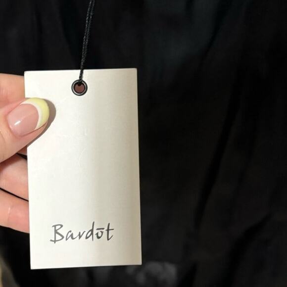 Bardot NWT Arella Dress Asymmetrical High Low Open Back V Neck Black Size 4 XS - Picture 13 of 13